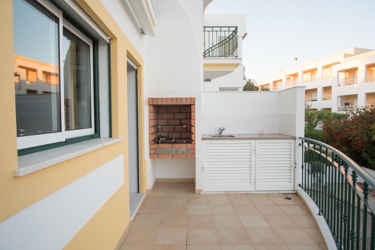 Villa Ria Rose, Alto Da Ria 23 - Jacuzzi And Beach Alvor Exteriör bild